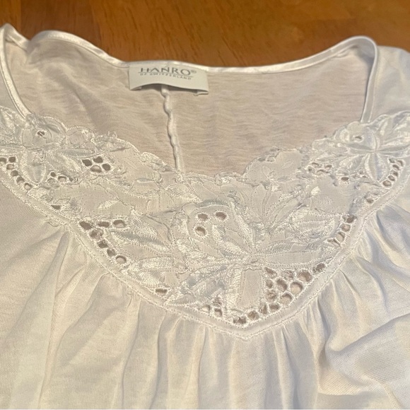 Hanro Switzerland 100% cotton Elegant White Lace Nightgown, size Large - Picture 4 of 7